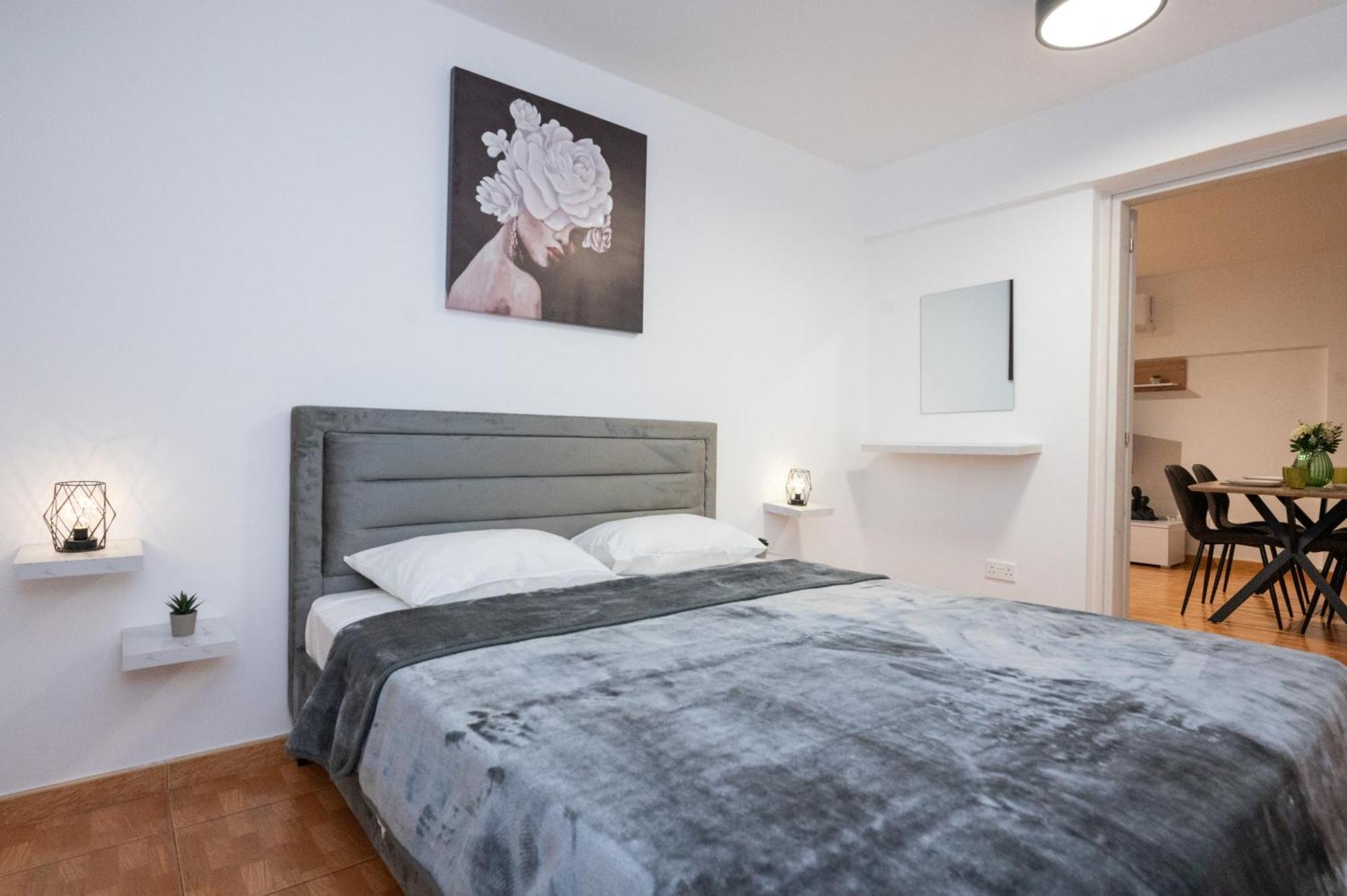 Napa Centrale Suites Ayía Nápa Extérieur photo