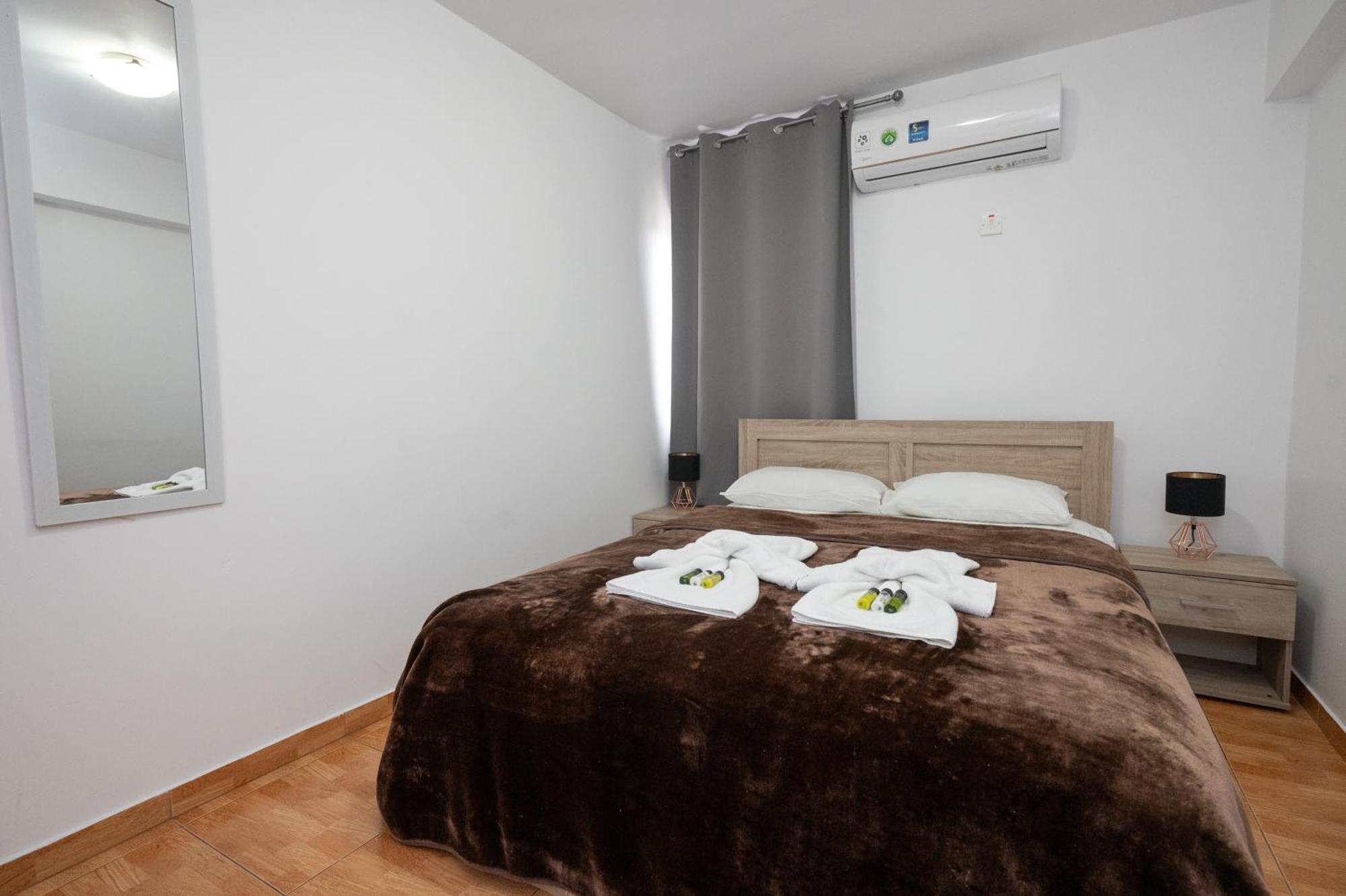 Napa Centrale Suites Ayía Nápa Extérieur photo