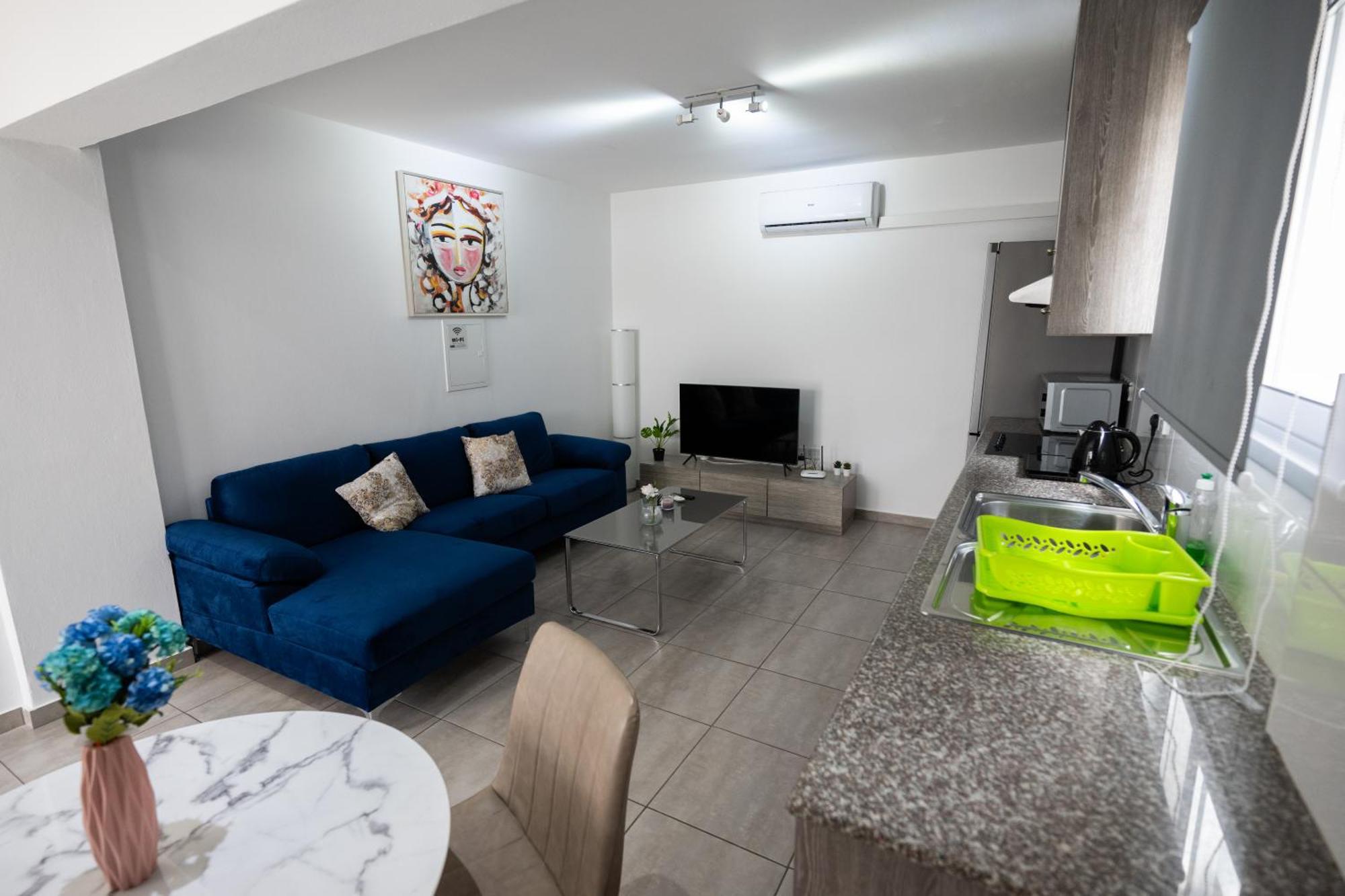 Napa Centrale Suites Ayía Nápa Extérieur photo