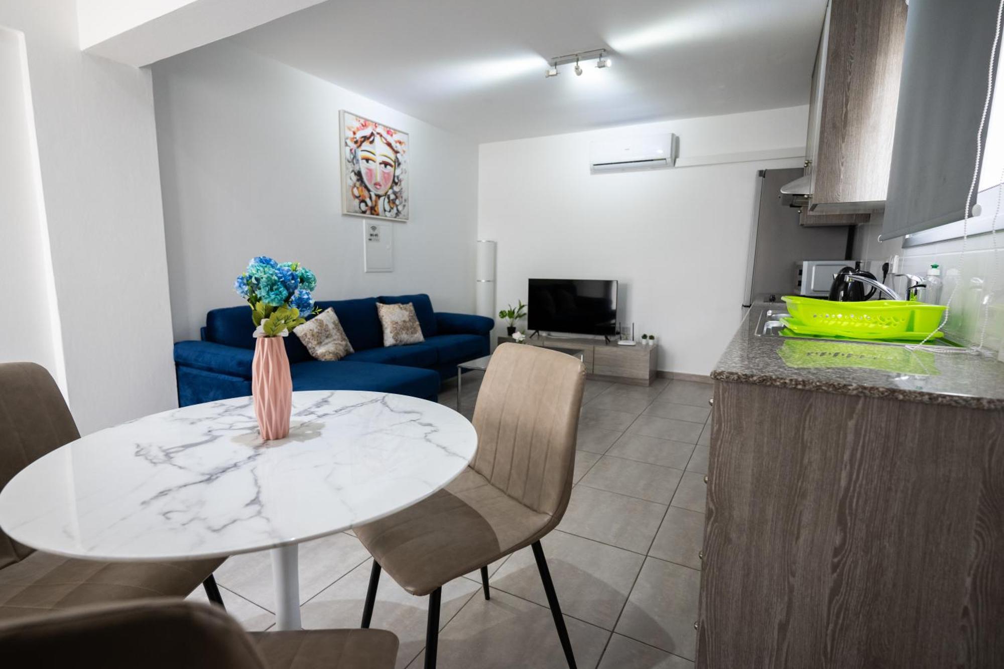 Napa Centrale Suites Ayía Nápa Extérieur photo