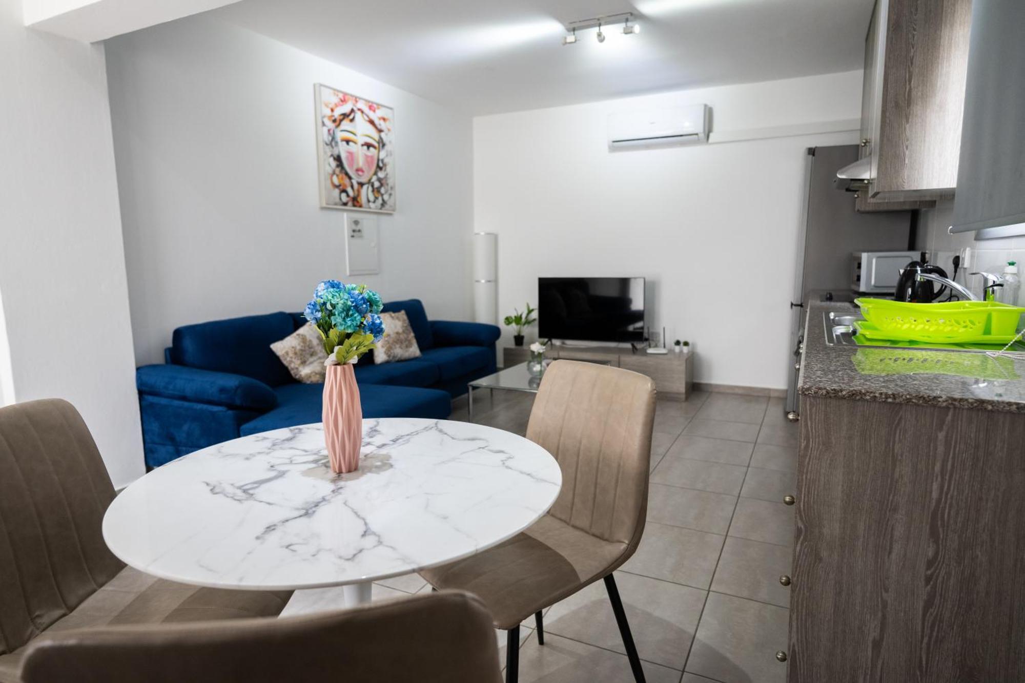 Napa Centrale Suites Ayía Nápa Extérieur photo