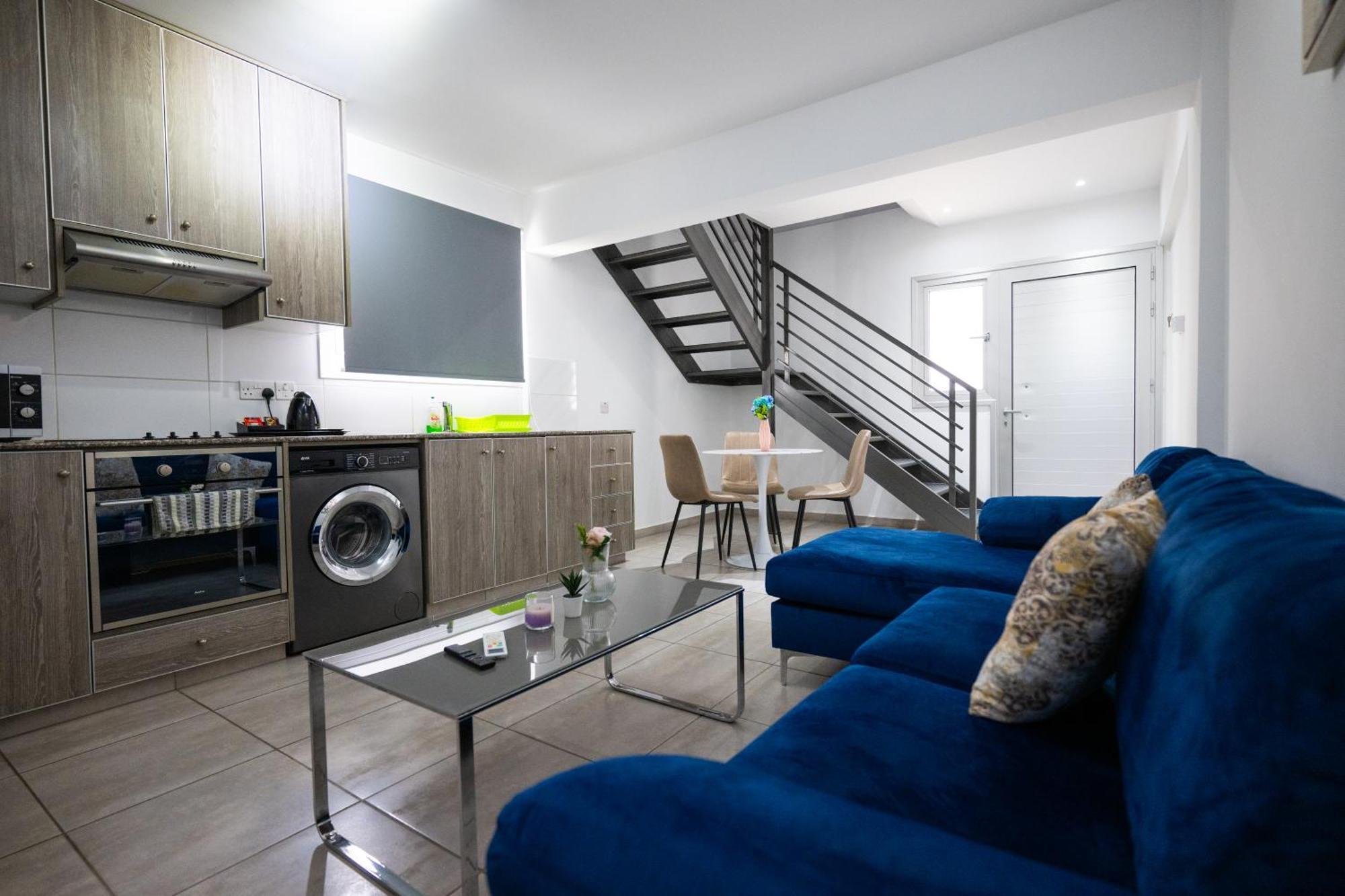 Napa Centrale Suites Ayía Nápa Extérieur photo