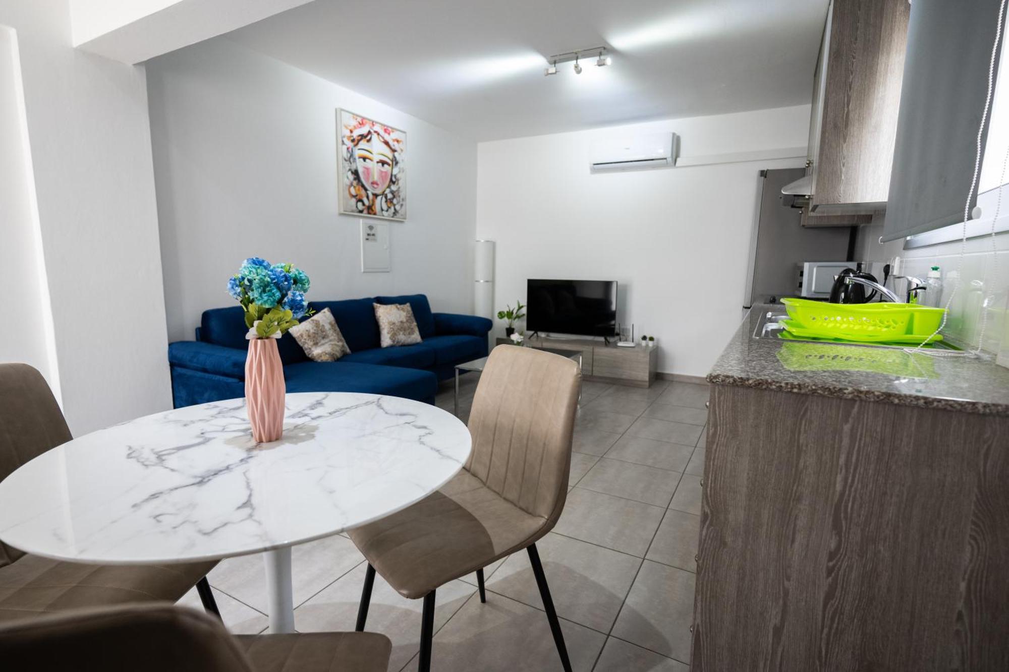Napa Centrale Suites Ayía Nápa Extérieur photo