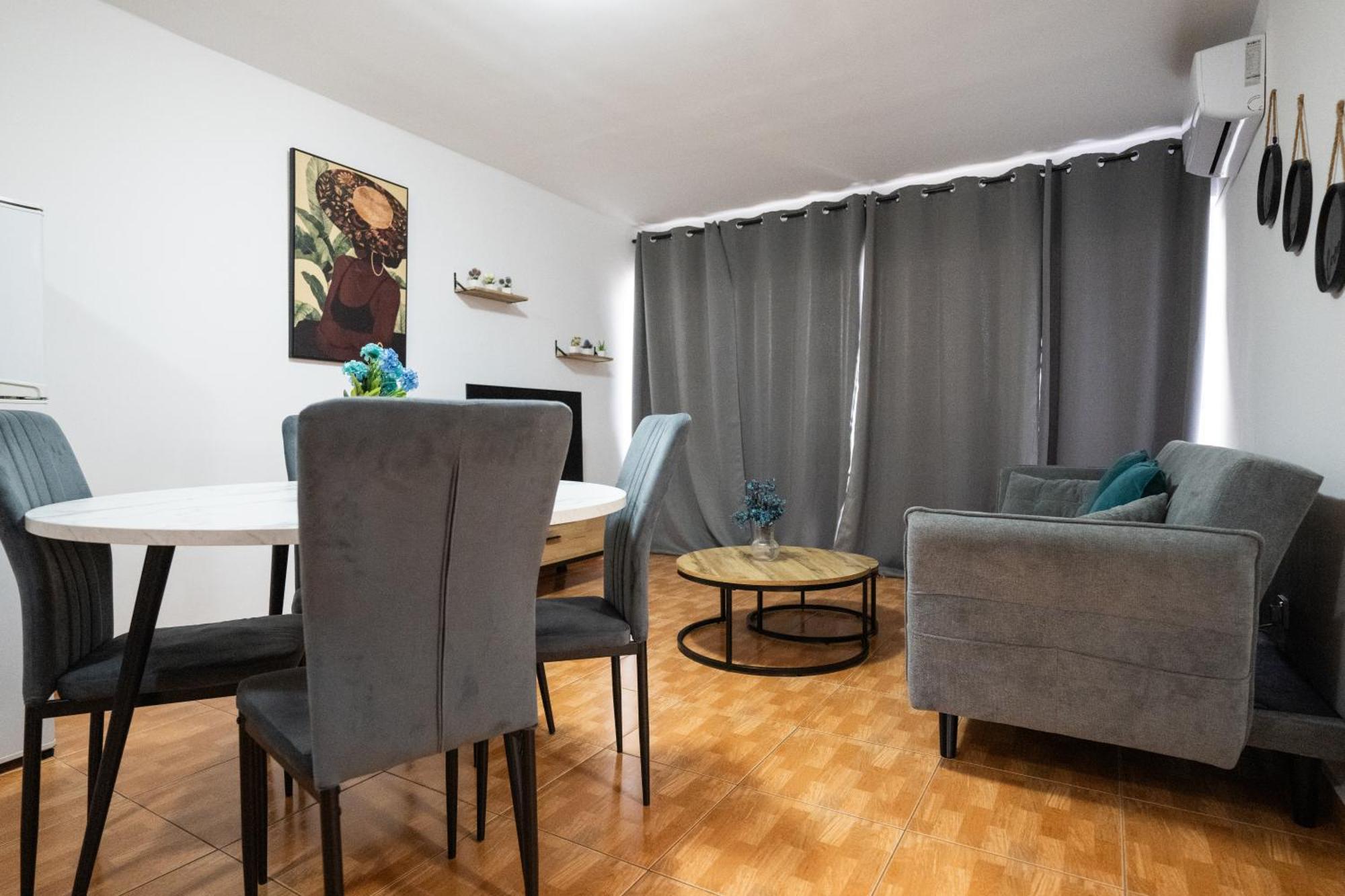 Napa Centrale Suites Ayía Nápa Extérieur photo