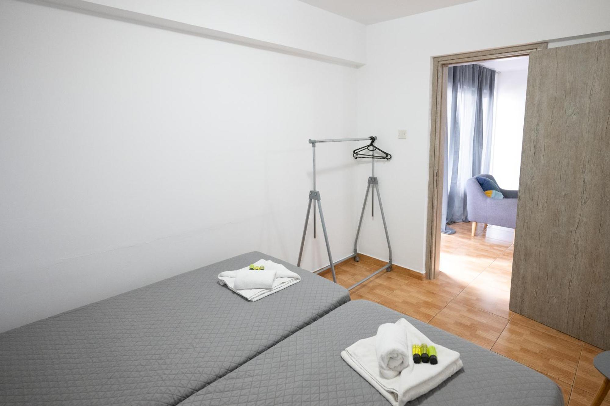 Napa Centrale Suites Ayía Nápa Extérieur photo